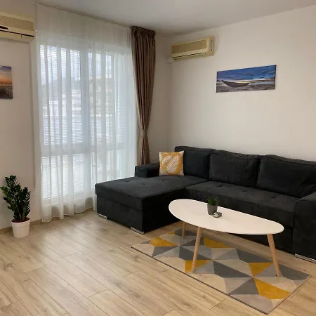 Sea тerrace Aquamarine Apartament